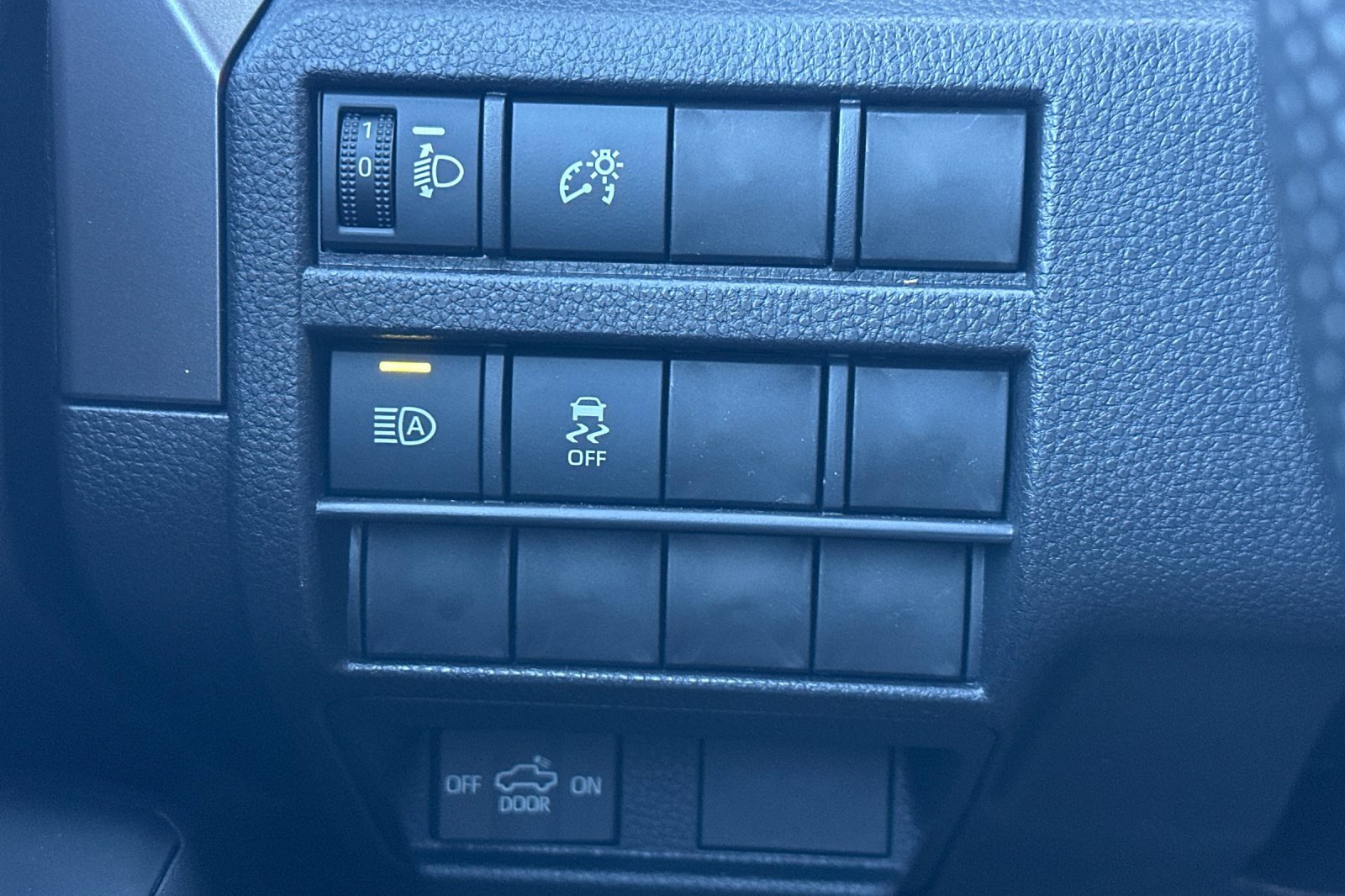 New 2025 Toyota Tacoma SR5 image 28