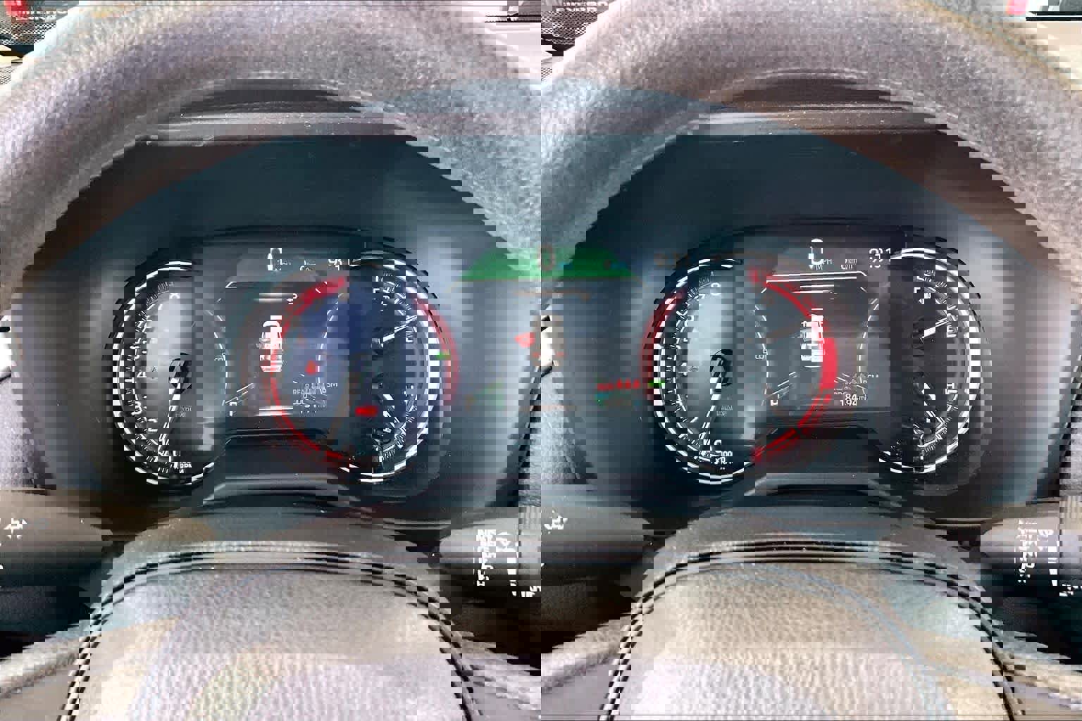 Used 2025 Toyota RAV4 XLE image 22