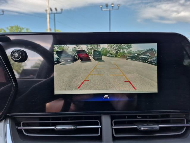 Used 2026 Chevrolet Trax LT w/ Sunroof Package image 29