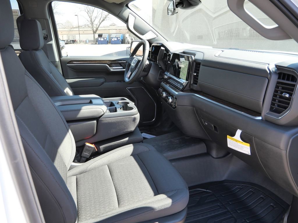 New 2026 GMC Sierra 1500 SLE image 23