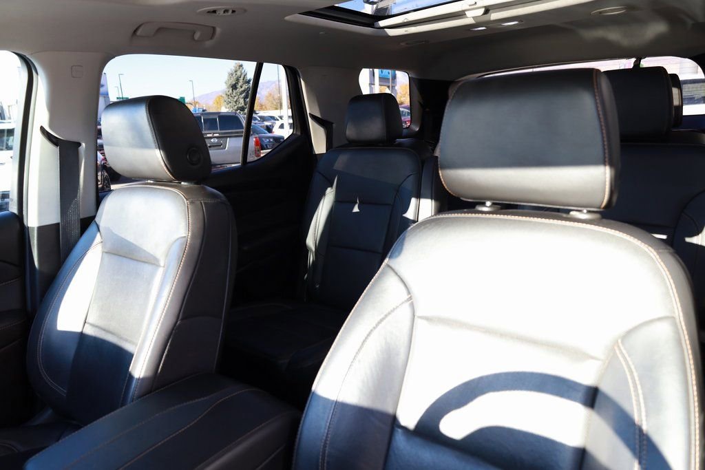 Used 2020 Chevrolet Traverse Premier w/ Redline Edition image 17