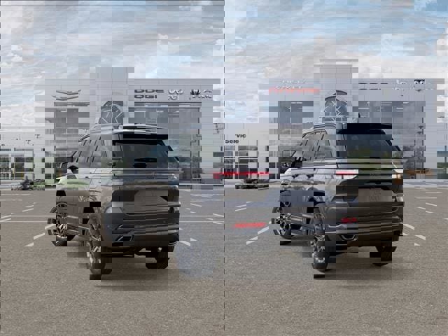 New 2025 Jeep Grand Cherokee Summit w/ Obsidian Package image 3