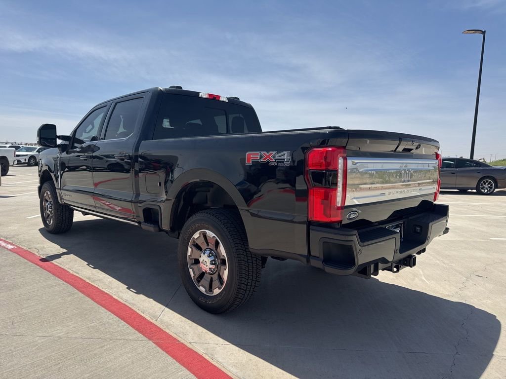 Used 2025 Ford F250 King Ranch w/ FX4 Off-Road Package AWD/4WD image 3