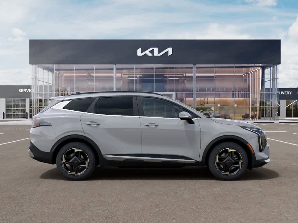 New 2026 Kia Sportage EX FWD image 7