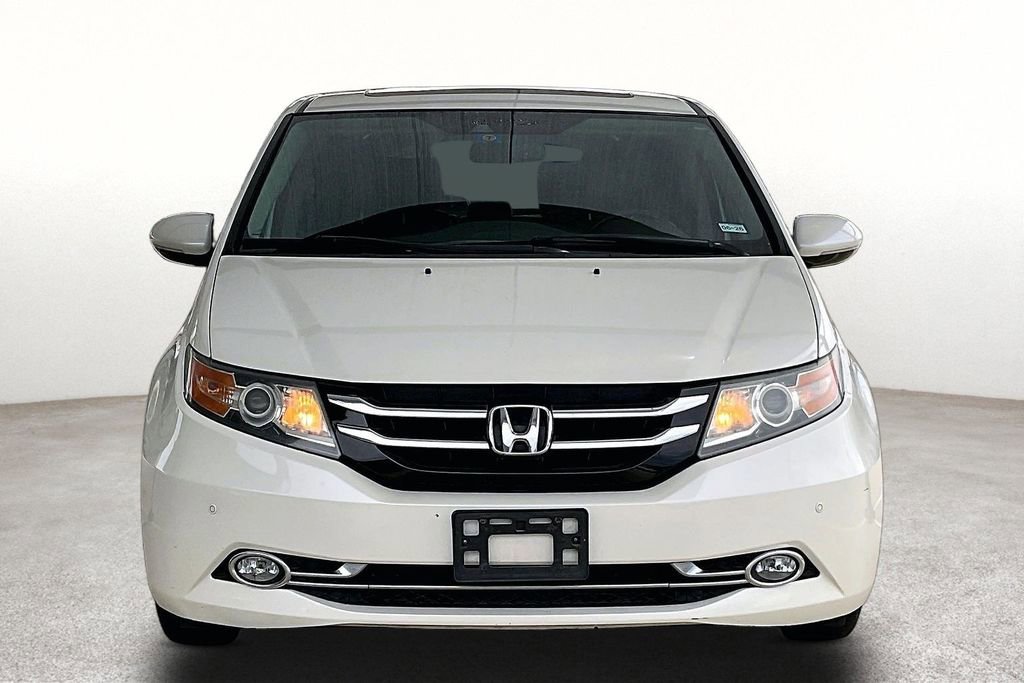 Used 2016 Honda Odyssey Touring Elite image 5
