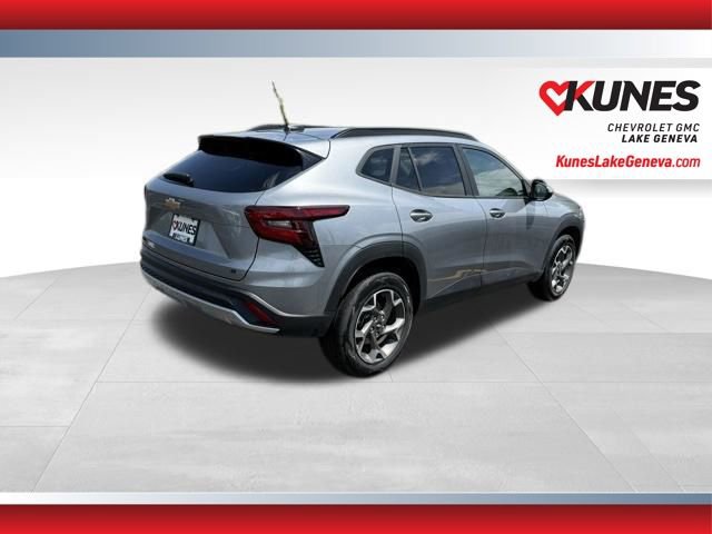Used 2024 Chevrolet Trax LT FWD image 5