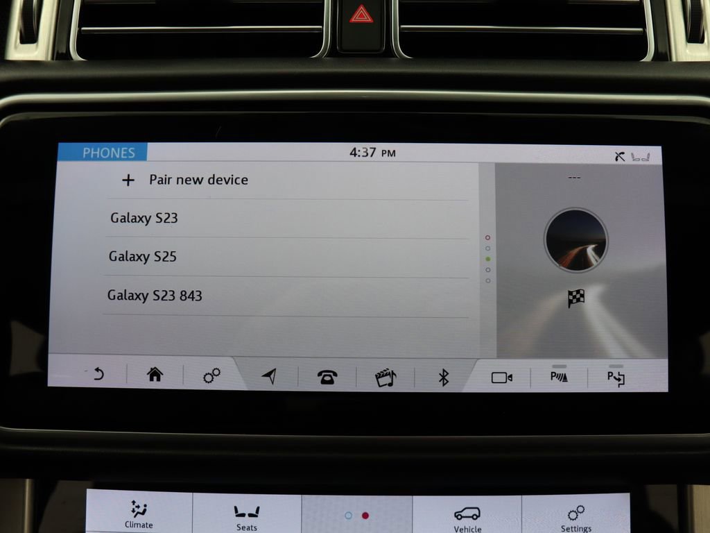 Used 2019 Land Rover Range Rover Long Wheelbase Supercharged image 23