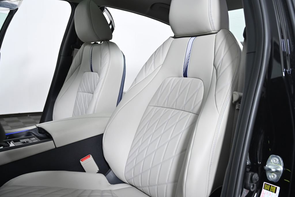 New 2026 Nissan Sentra SL w/ Floor Mat Package image 19