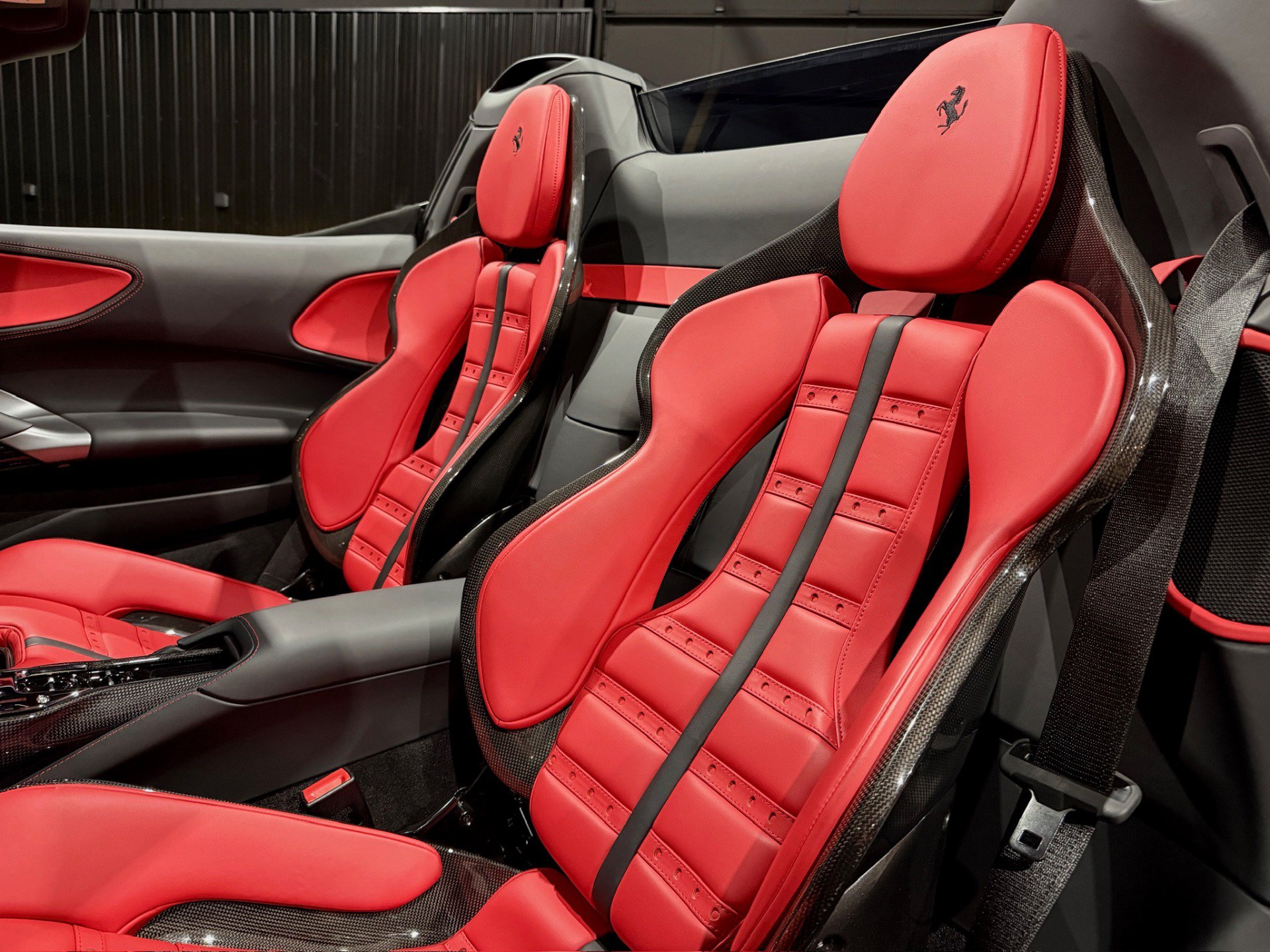 Used 2025 Ferrari SF90 Spider AWD/4WD image 38
