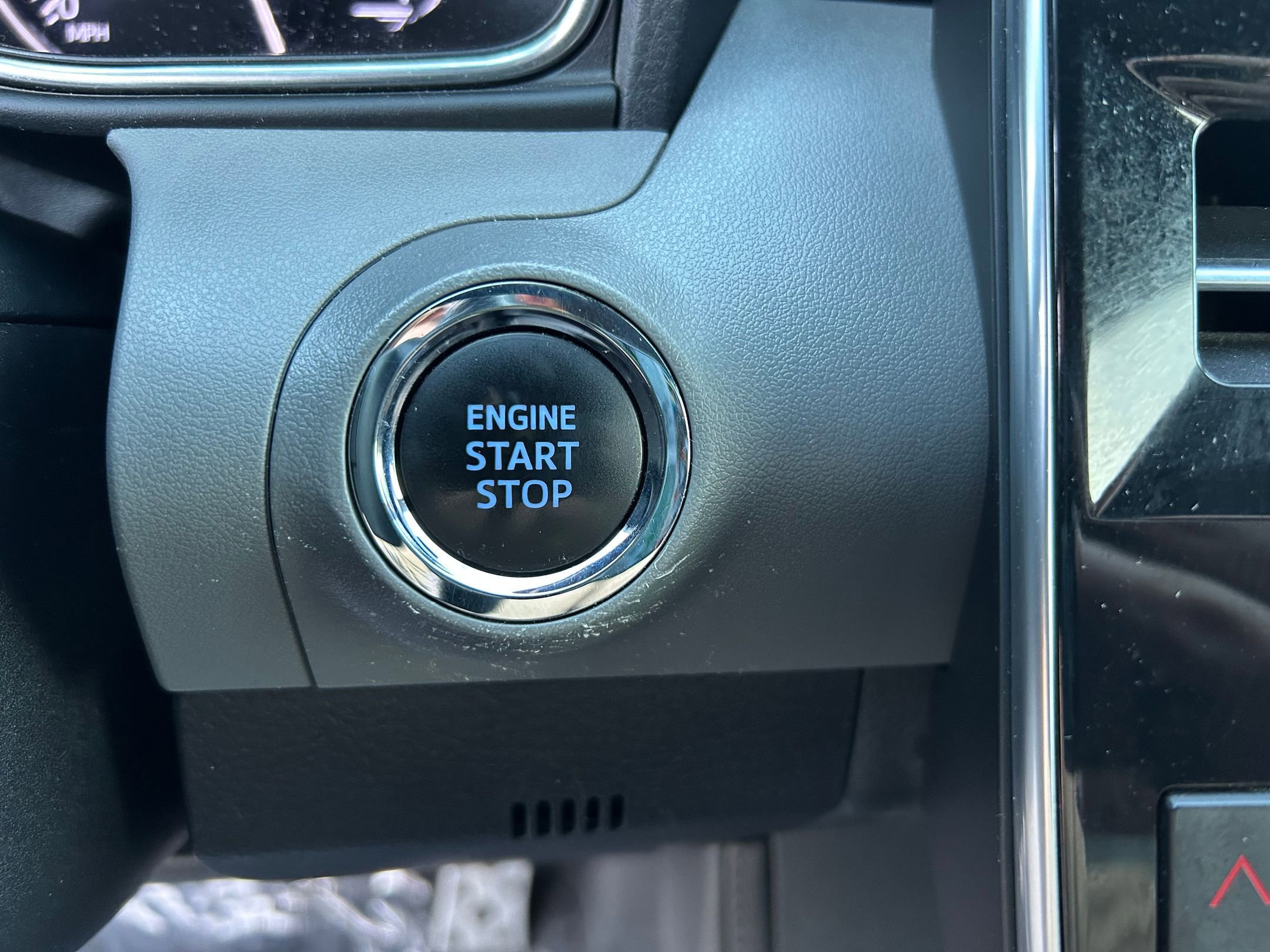 Certified 2019 Toyota Avalon Touring image 17