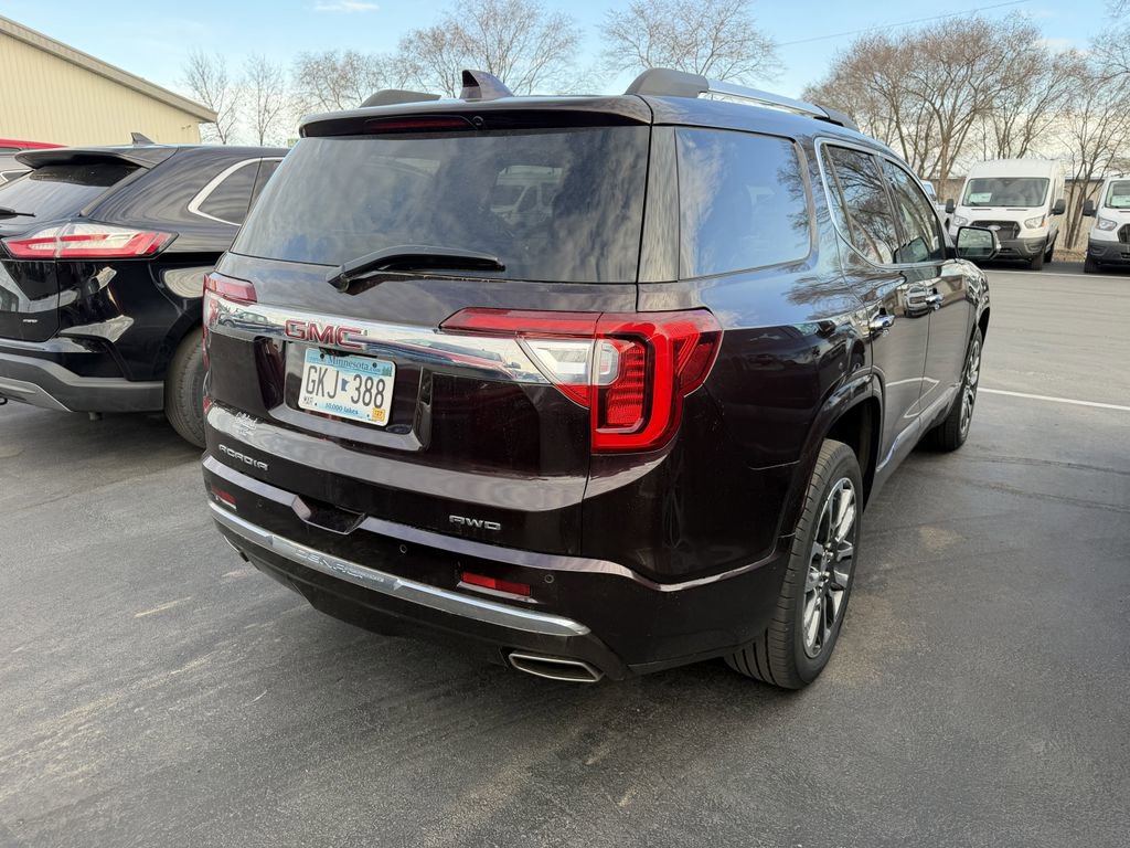 Used 2020 GMC Acadia Denali w/ Trailering Package image 2
