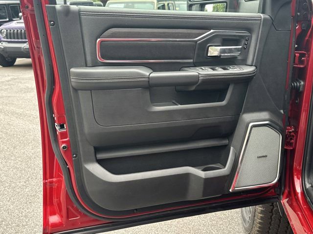 New 2026 RAM 2500 Laramie AWD/4WD image 11