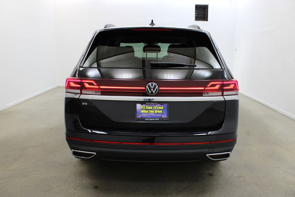 New 2026 Volkswagen Atlas SE FWD image 4