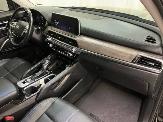 Used 2021 Kia Telluride SX w/ Nightfall Edition Package AWD/4WD image 21
