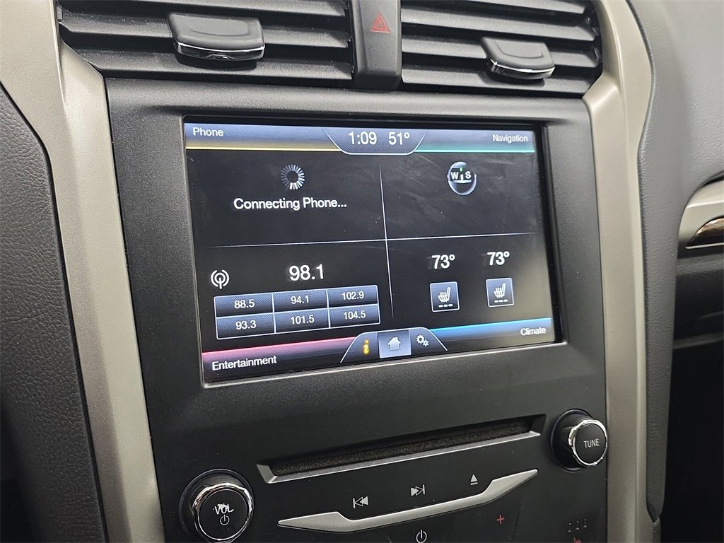 Used 2014 Ford Fusion SE w/ Equipment Group 202A image 20