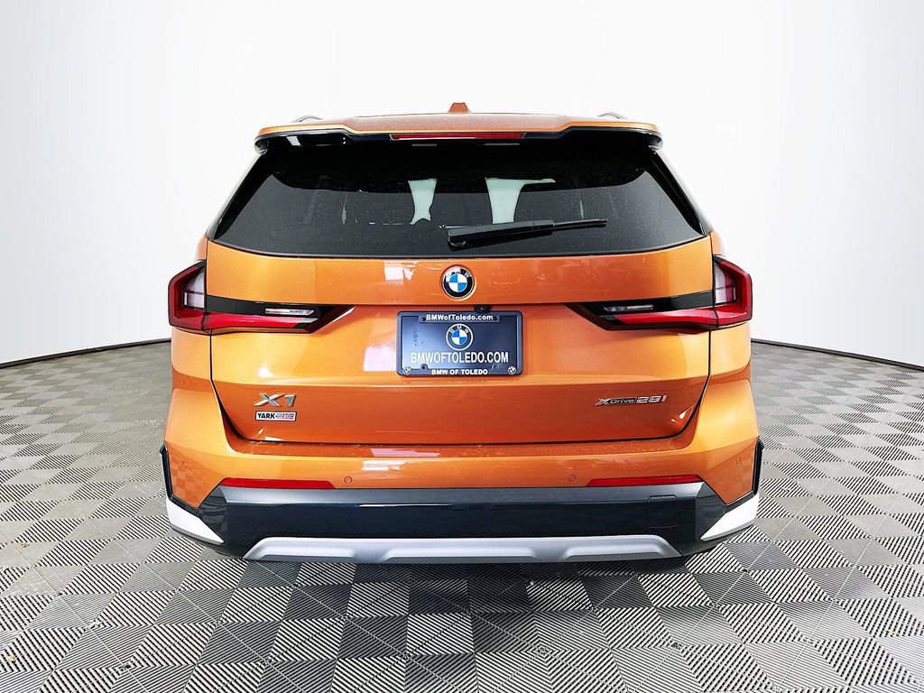 Used 2024 BMW X1 xDrive28i image 8