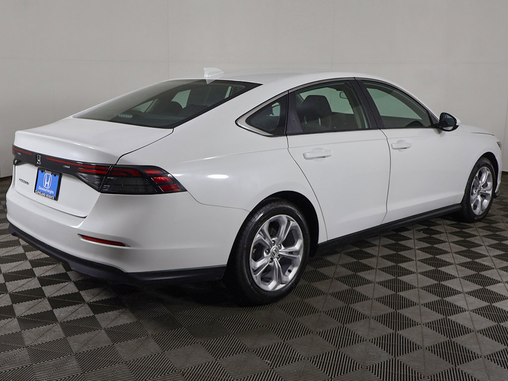Used 2025 Honda Accord LX image 7
