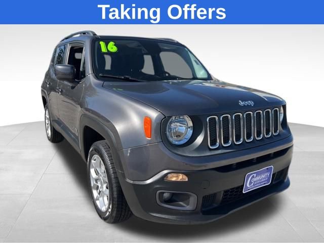 Used 2016 Jeep Renegade Latitude w/ Cold Weather Group