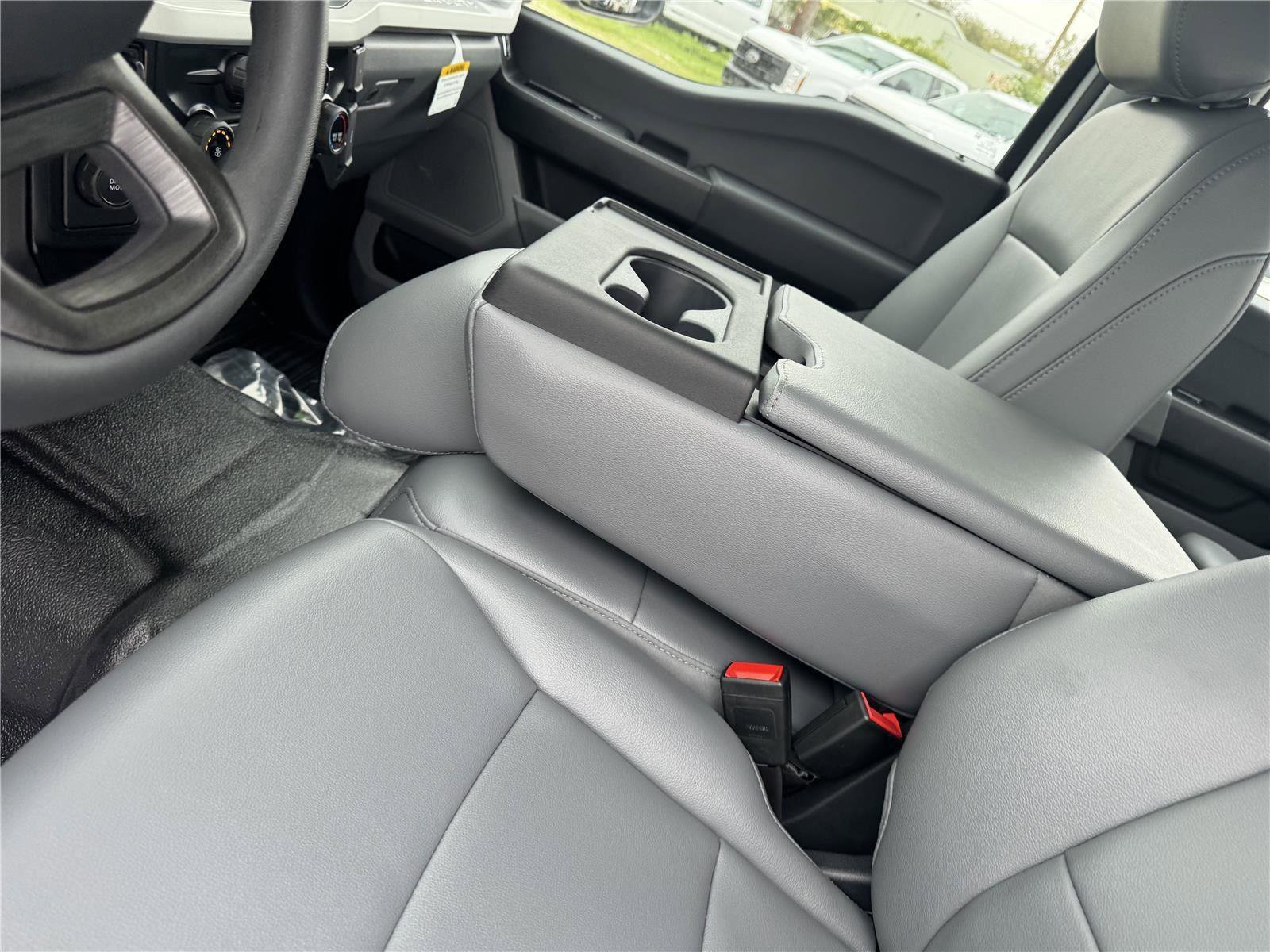 New 2024 Ford F450 XL RWD image 17