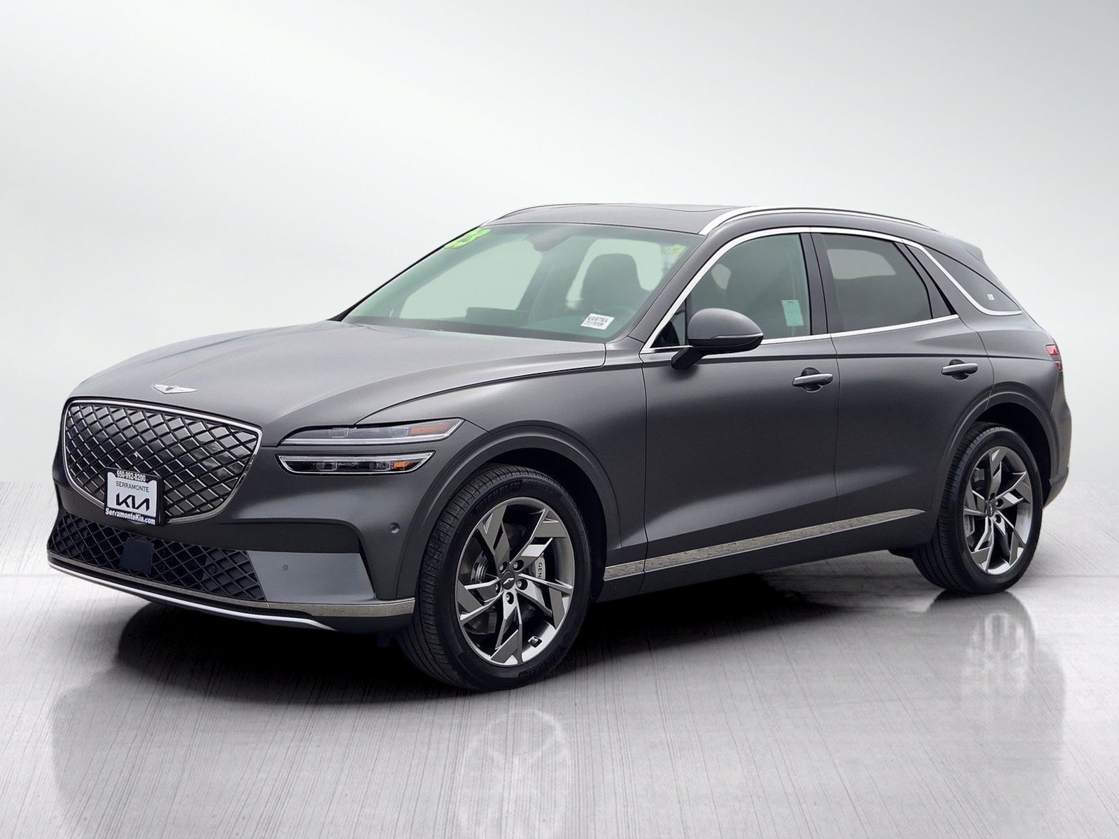 Used 2023 Genesis Electrified GV70 AWD/4WD image 8