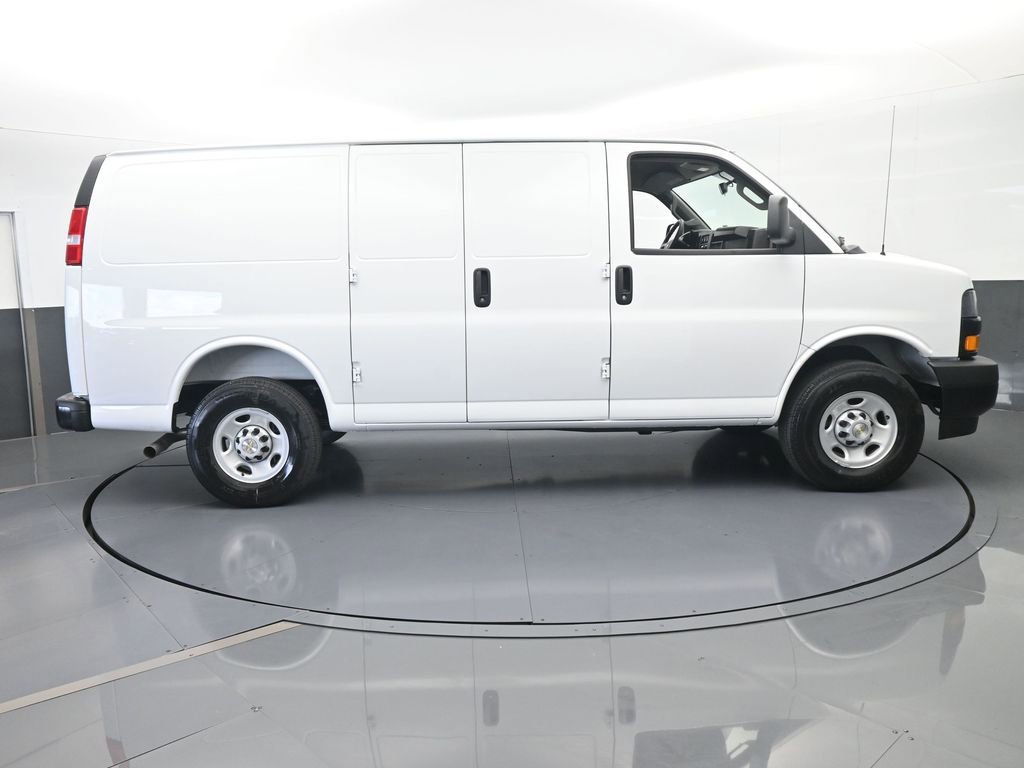 New 2025 Chevrolet Express 2500 w/ Driver Convenience Package image 7