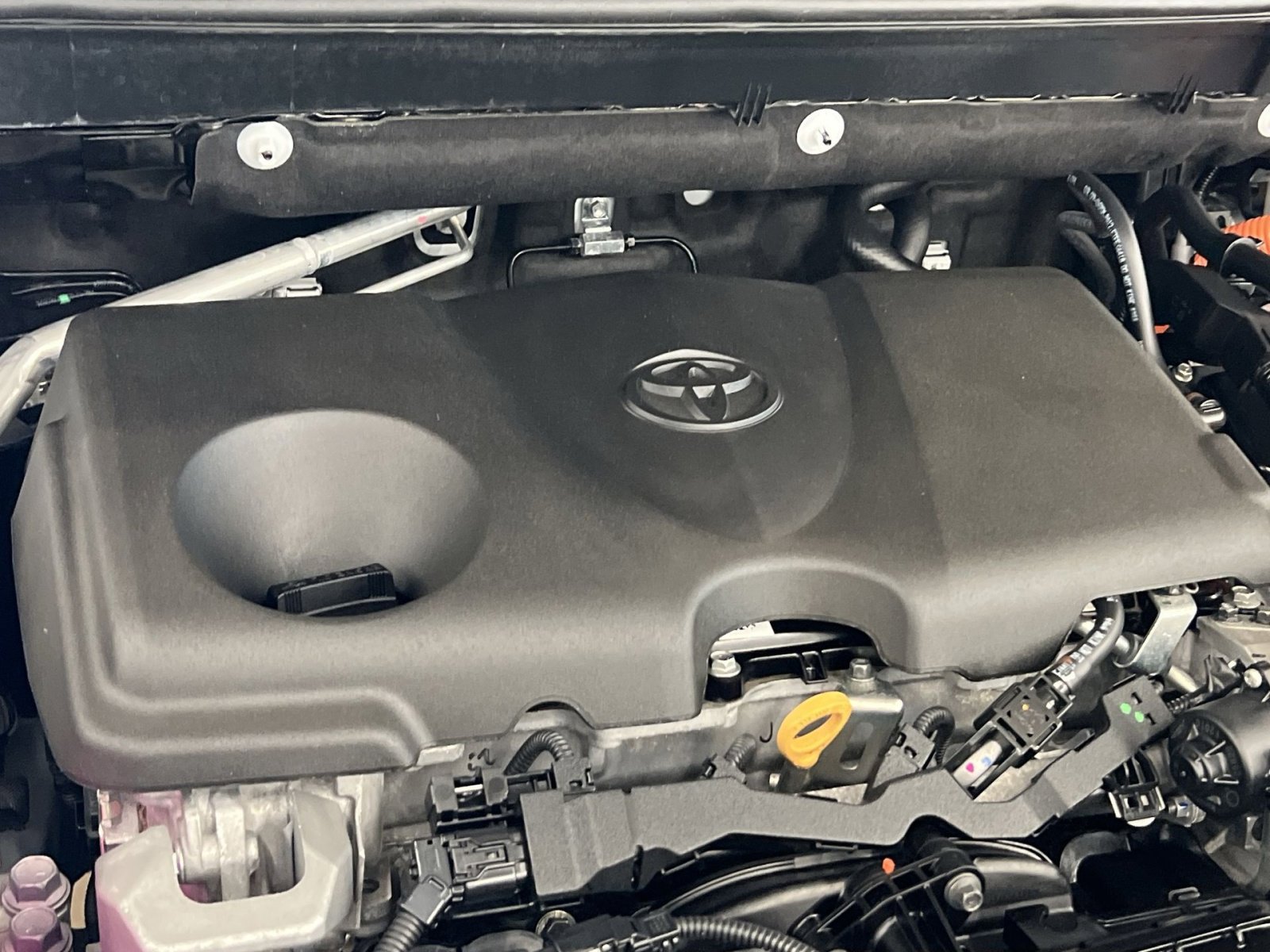 Used 2024 Toyota RAV4 Limited AWD/4WD image 26