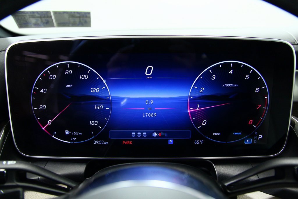 Certified 2025 Mercedes-Benz GLC 300 4MATIC image 19