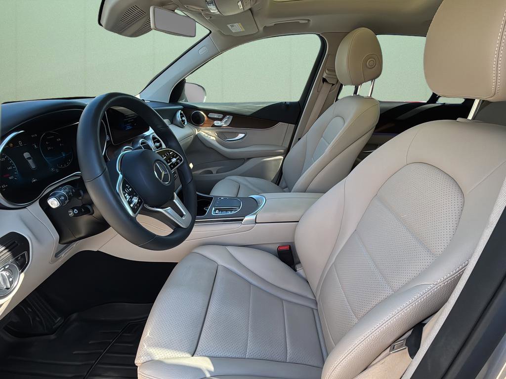 Used 2020 Mercedes-Benz GLC 300 4MATIC image 19