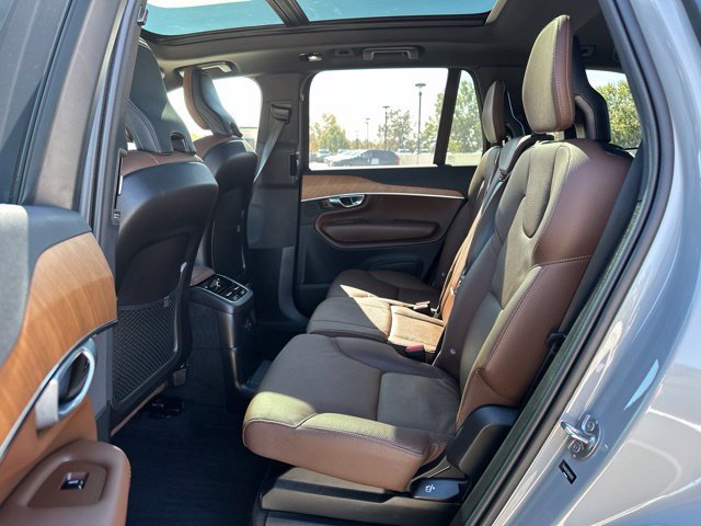 Certified 2024 Volvo XC90 T8 Plus w/ Protection Package AWD/4WD image 14