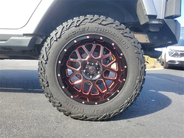 Used 2014 Jeep Wrangler Unlimited Sahara w/ Max Tow Package image 7