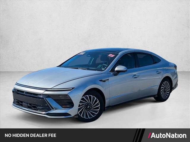 Certified 2025 Hyundai Sonata Limited FWD image 1