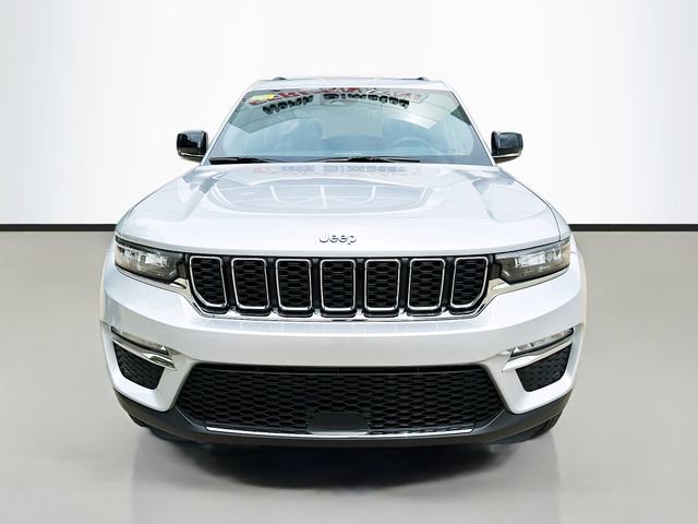New 2025 Jeep Grand Cherokee Limited 4xe image 4
