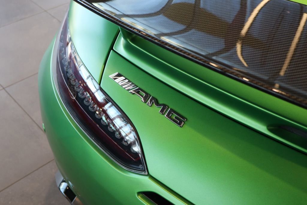 Used 2020 Mercedes-Benz AMG GT R image 27