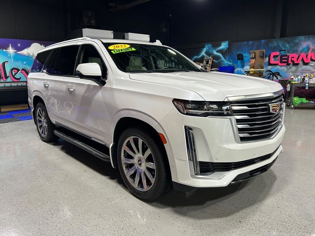 Used 2022 Cadillac Escalade Premium Luxury Platinum image 5