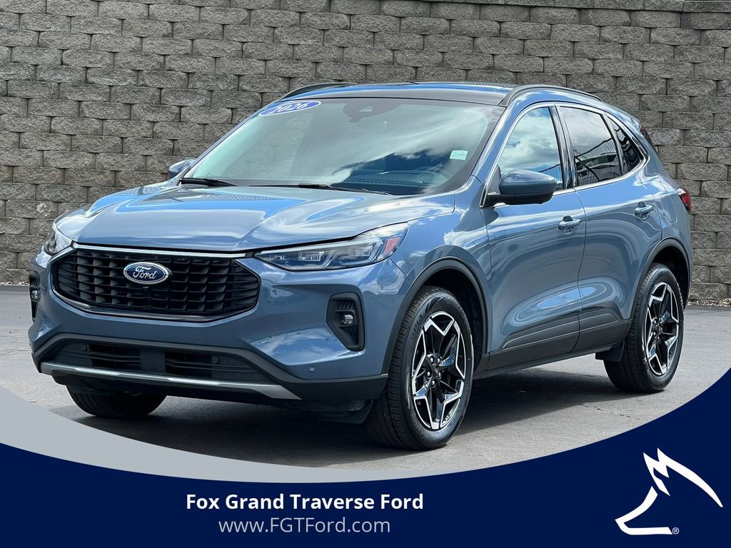 Certified 2026 Ford Escape Platinum w/ Premium Technology Package AWD/4WD video 1