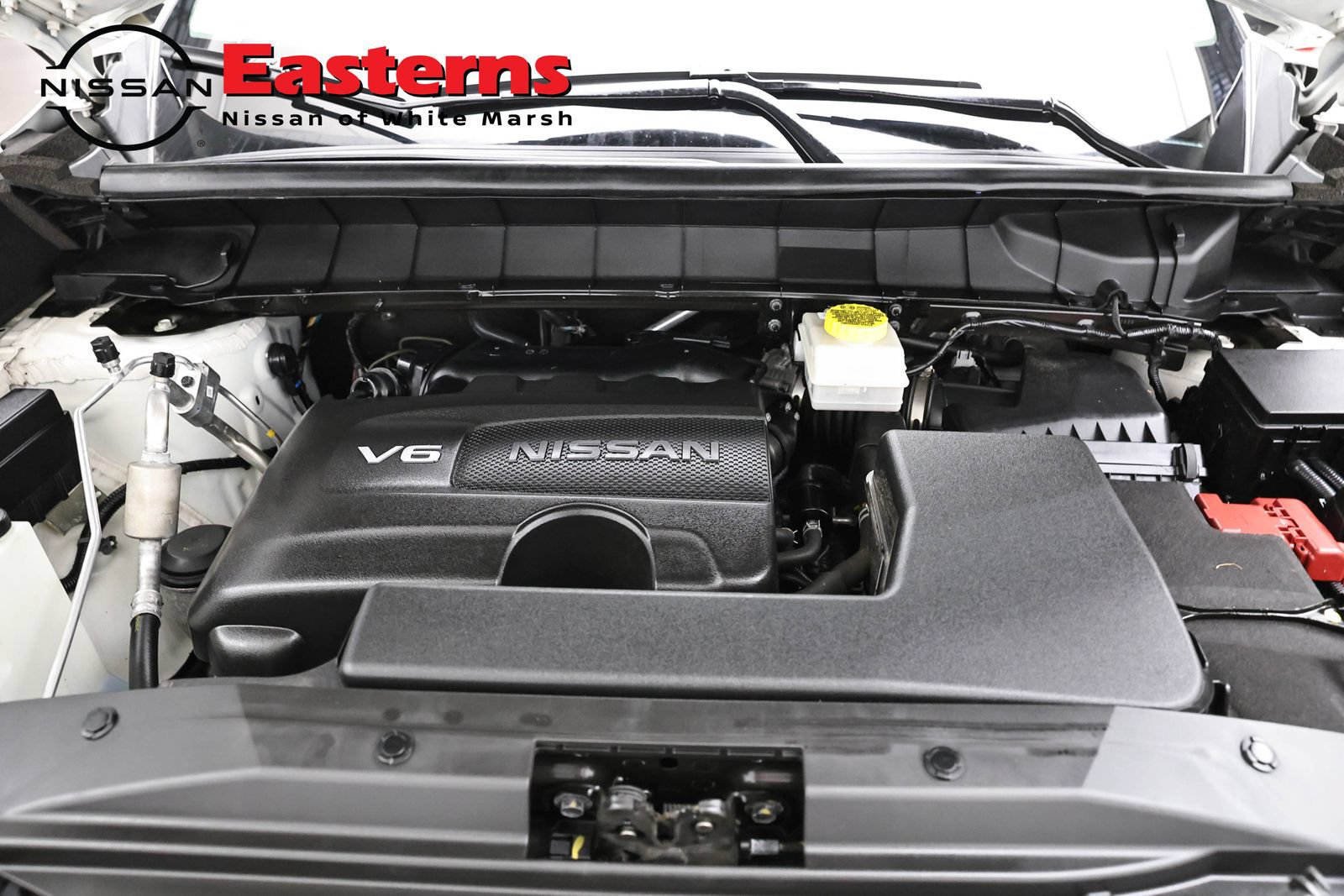 Used 2023 Nissan Pathfinder Platinum AWD/4WD image 7