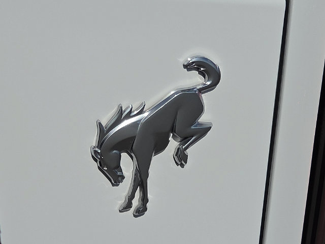 Used 2025 Ford Bronco Outer Banks AWD/4WD image 7