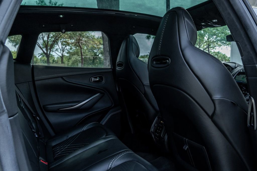 Used 2021 Aston Martin DBX AWD/4WD image 24