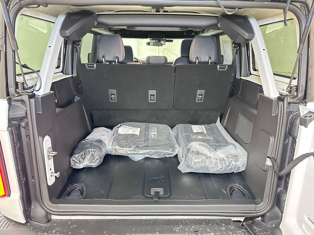 New 2025 Ford Bronco Badlands image 13