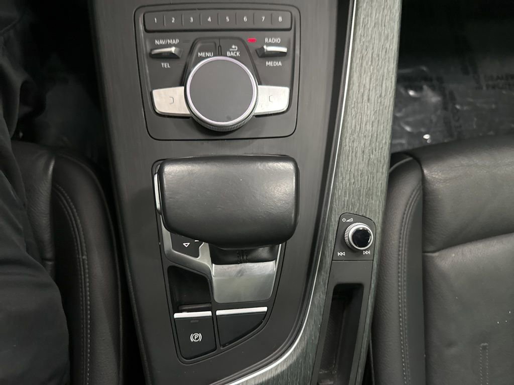 Used 2018 Audi A4 2.0T Premium Plus w/ Premium Plus Package image 19