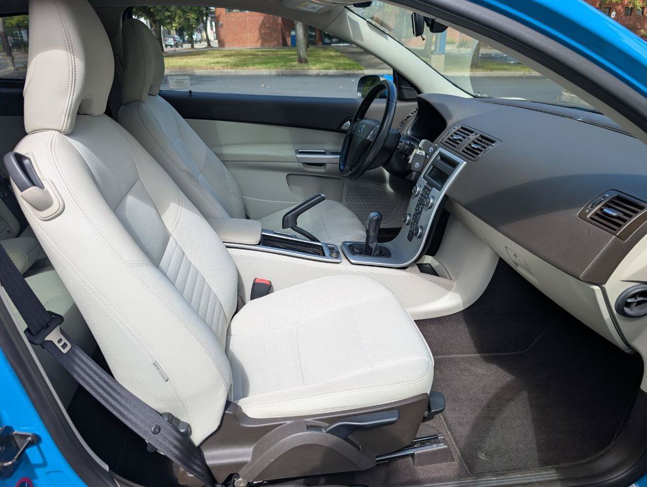 Used 2013 Volvo C30 T5 R-Design FWD image 14