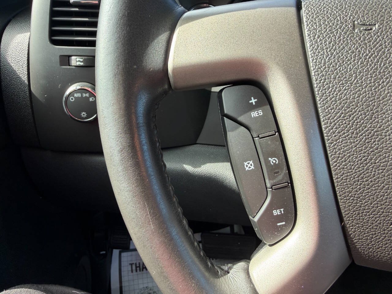Used 2007 Chevrolet Silverado 1500 LT w/ 2LT Audio Package AWD/4WD image 19