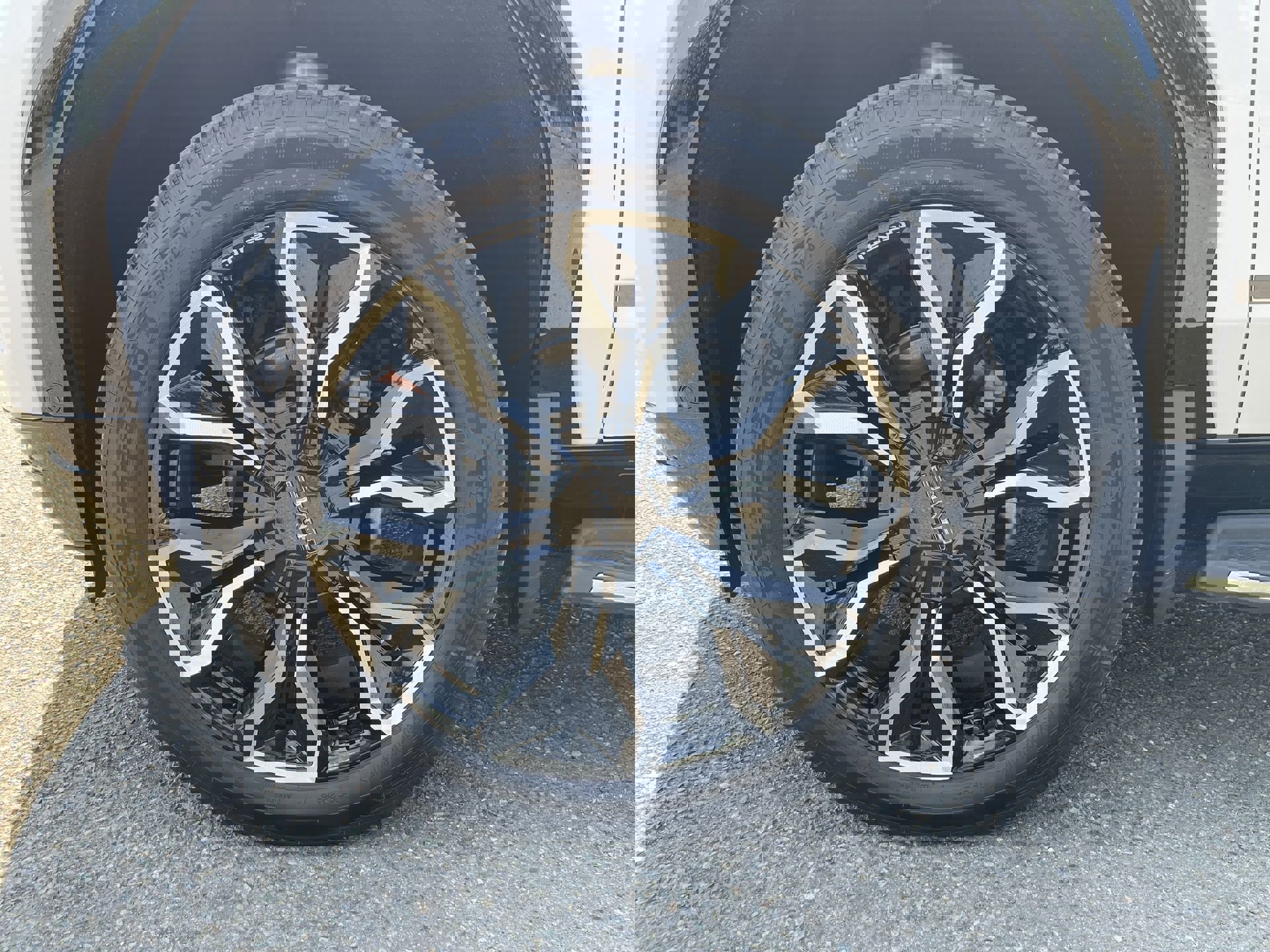 New 2025 GMC Sierra EV Denali image 67