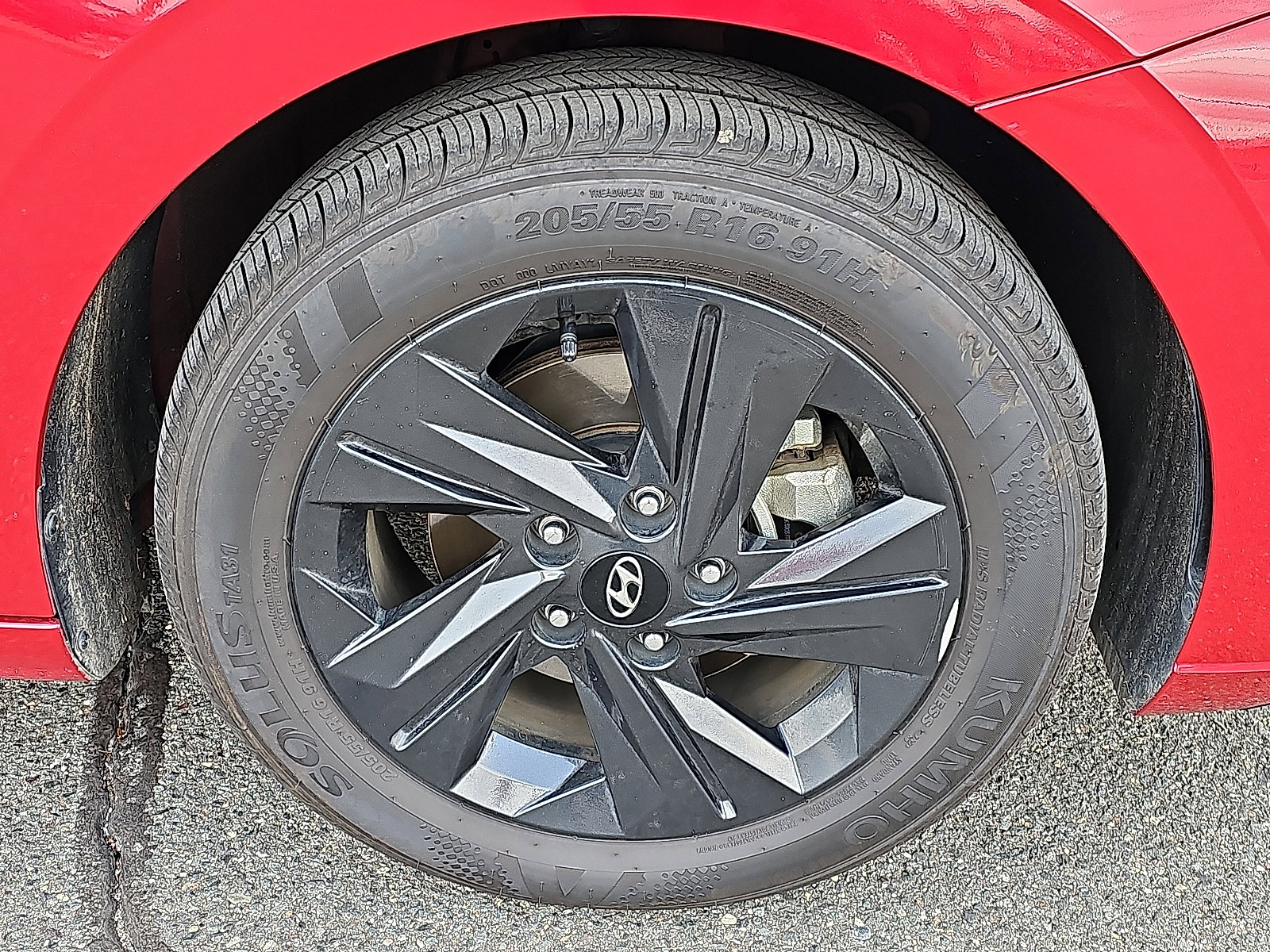 Used 2023 Hyundai Elantra Blue w/ Cargo Package image 8