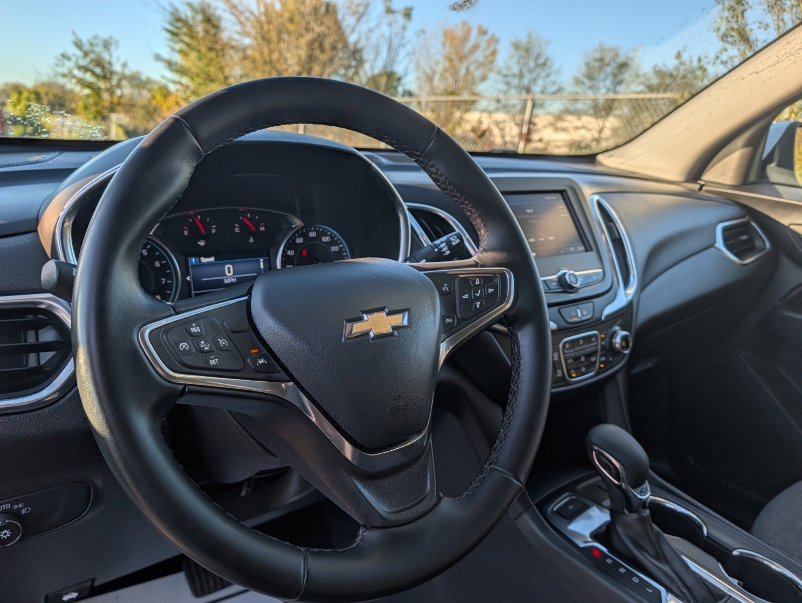 Used 2024 Chevrolet Equinox LT AWD/4WD image 25