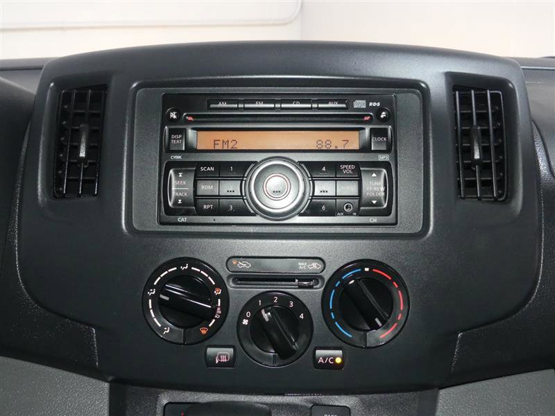 Used 2017 Nissan NV200 SV image 30