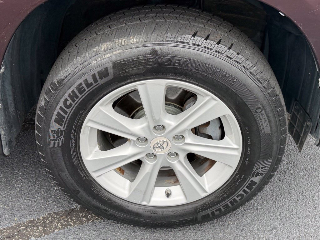 Used 2013 Toyota Highlander SE AWD/4WD image 39