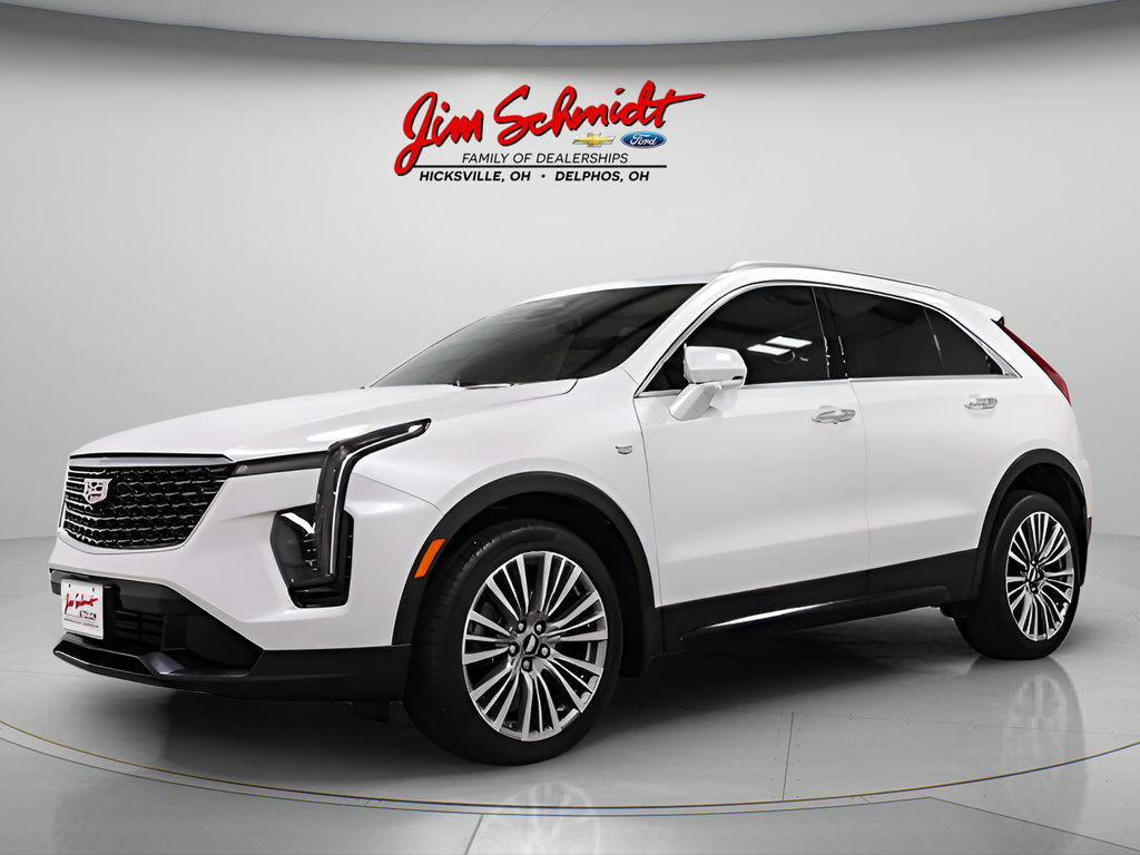 Used 2024 Cadillac XT4 Premium Luxury AWD/4WD image 3