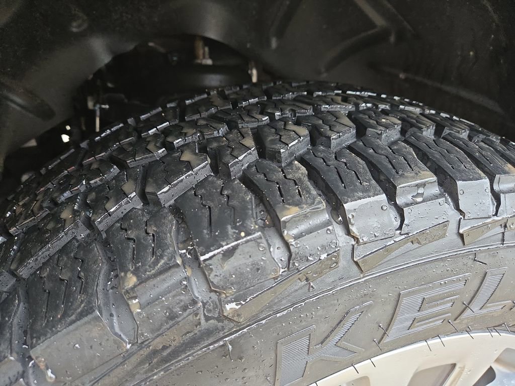 Used 2023 RAM 1500 Limited image 11