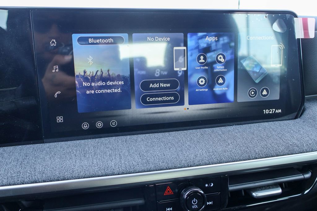 New 2026 Nissan Kicks S image 3